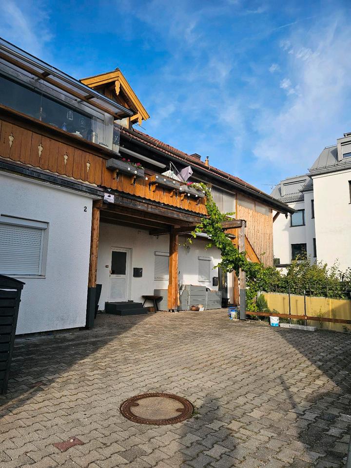 Thumbnail-Haus mit Einliegerwohnung