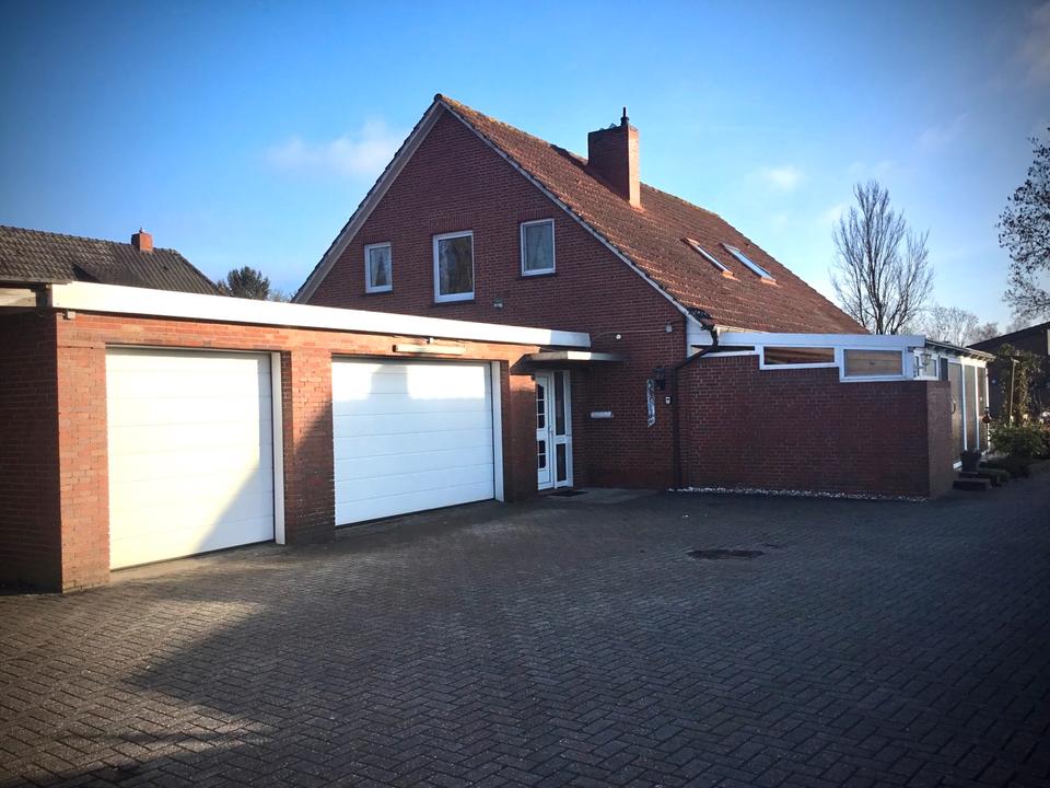 Thumbnail-Großzügiges Einfamilienhaus von Privat