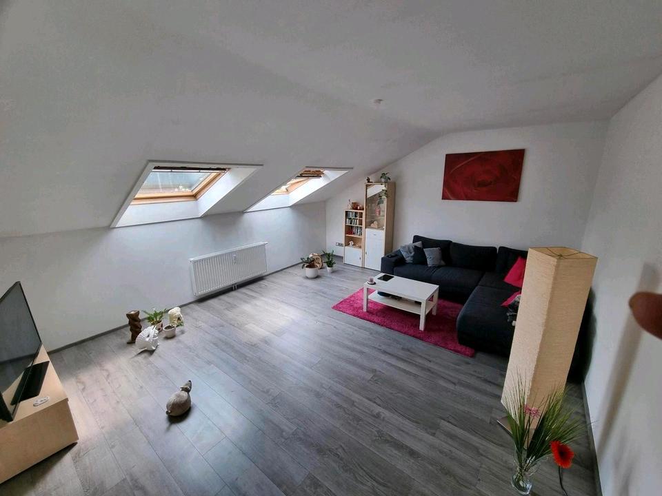 Thumbnail-Mietwohnung 3 Zimmer,Küche,Gäste WC usw