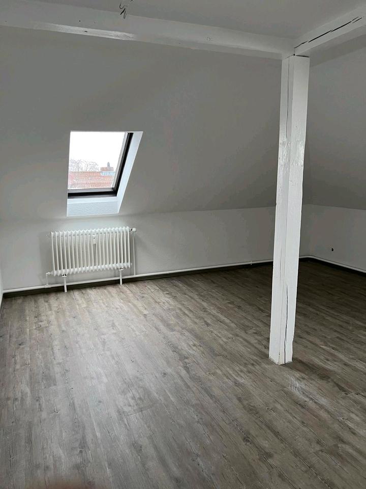 Thumbnail-traumhafte 3 Zimmer DG Wohnung in Braunschweig City