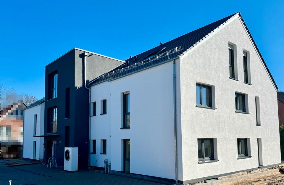 Thumbnail-Helle, geräumig OG-Wohnung mit großem Süd-Balkon – 75 m² Erstbezug