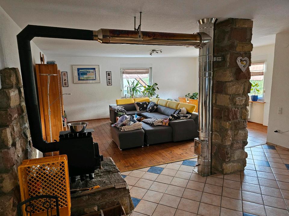 Thumbnail-Moderne Wohnung komfortabel und in ruhiger Lage