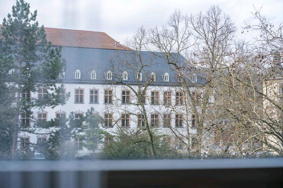 Thumbnail-Wohnung 4ZKB Balkon TG Stellplatz in zentraler Lage zu vermieten