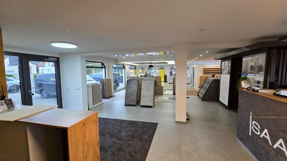Thumbnail-Attraktive Gewerbefläche mit großer Ausstellungs- Bürofläche in Dogern – Top-Lage nahe Waldshut