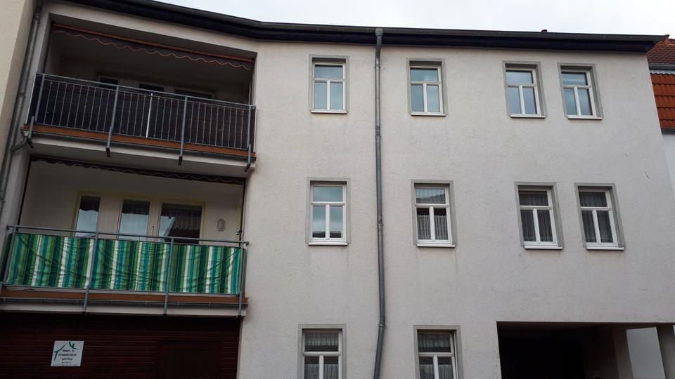 Thumbnail-2-Raum Wohnung im 1. OG mit Balkon im Zentrum von Sangerhausen