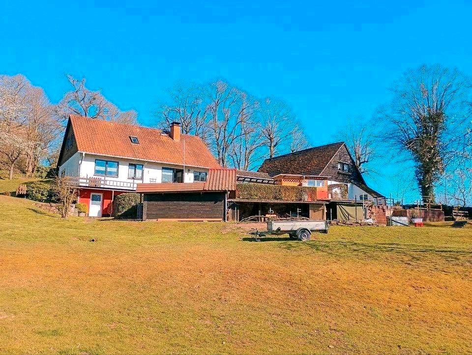 Thumbnail-Privatverkauf: Haus mit separater Wohnung und großem Grund