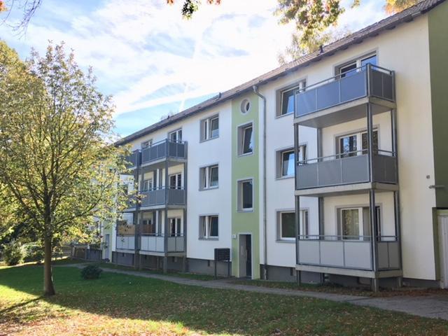Thumbnail-Gemütliche 2-Zi.-Whg. mit Tageslichtbad und Balkon, auf Wunsch frei ab 01.07.