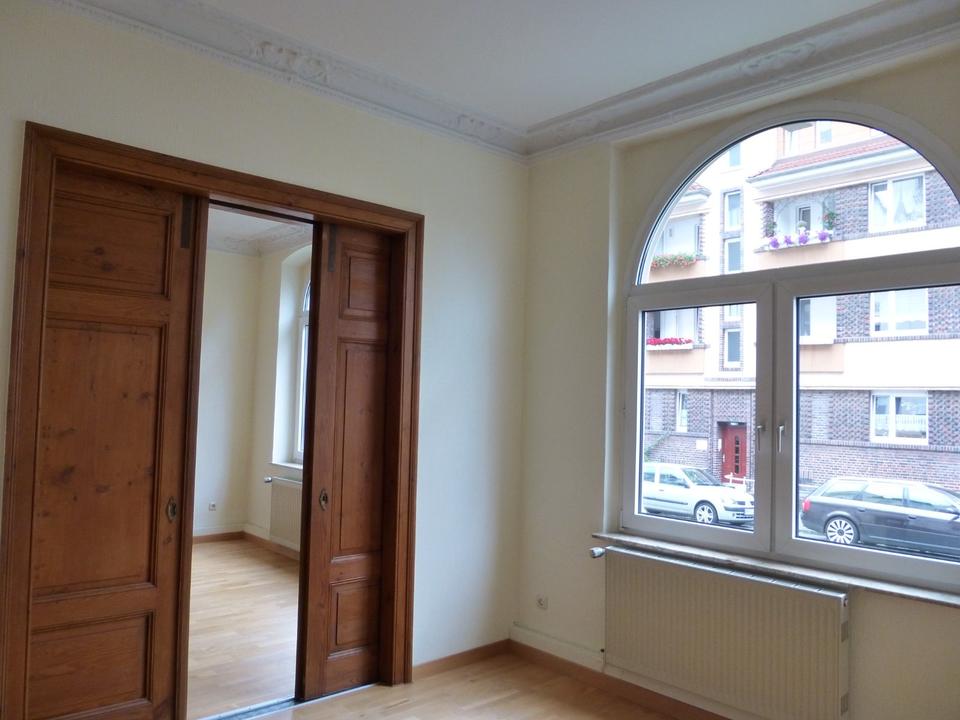 Thumbnail-City: Schöne 3,5 ZKB 98 qm mit gr. Balkon für 1-2 P. berufstätig