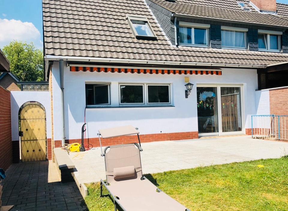 Thumbnail-Kernsanierung 2-Fam. Haus Krefeld Fischeln, ruhige Sackgassenlage