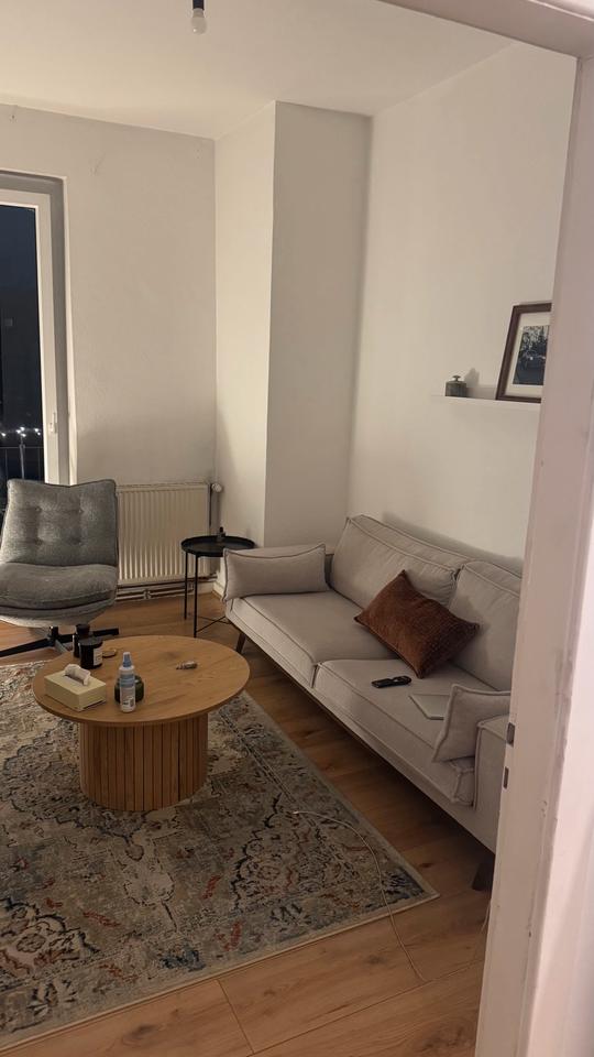 Thumbnail-3-Zimmer Wohnung in her en