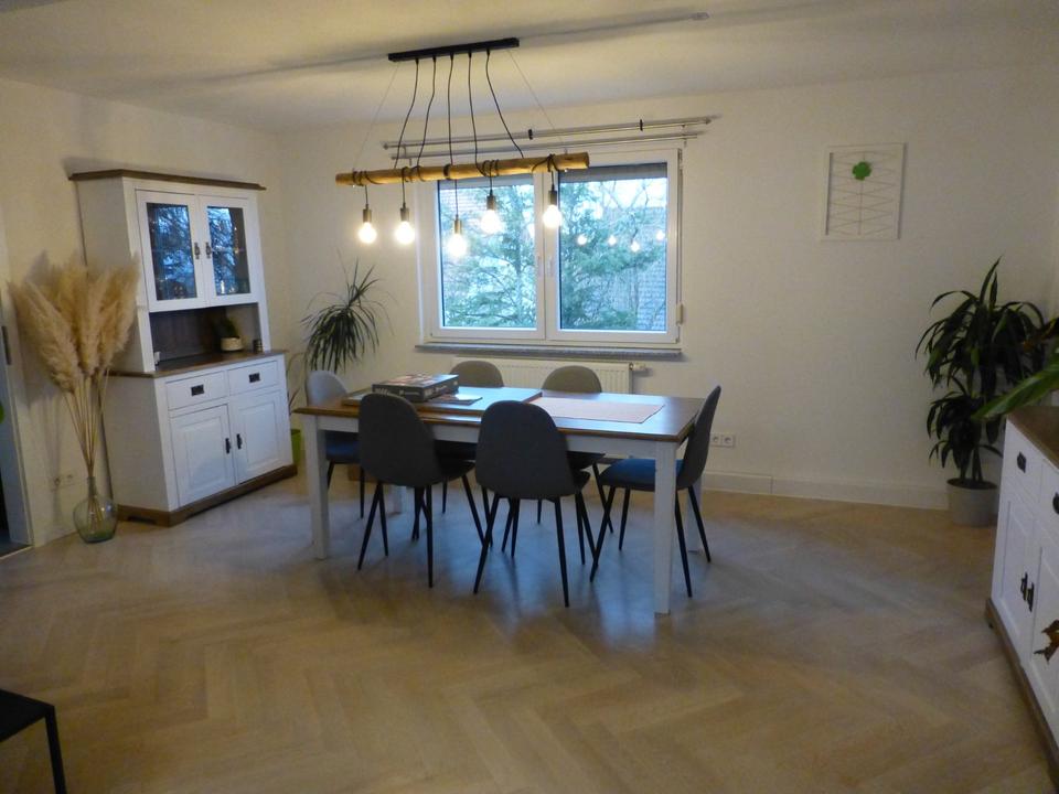 Thumbnail-Wohnung mit großem Balkon, EBK, Gartenzugang