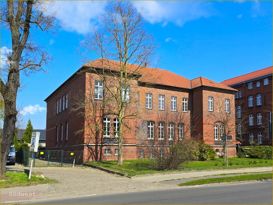 Thumbnail-BUSCH-IMMOBILIEN ~ Hochwertig sanierte Etagenwohnung - Nordstadt!