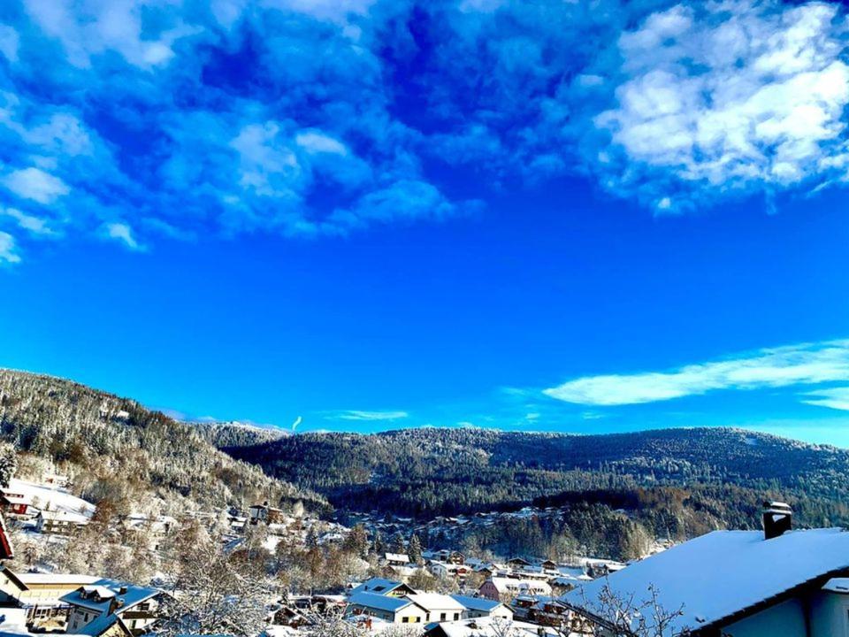 Thumbnail-Edle 120qm Panorama Wohnung A Lage Zentrum Bodenmais zu vermieten