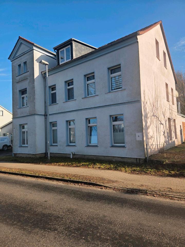 Thumbnail-Mehrfamilienhaus Penzlin