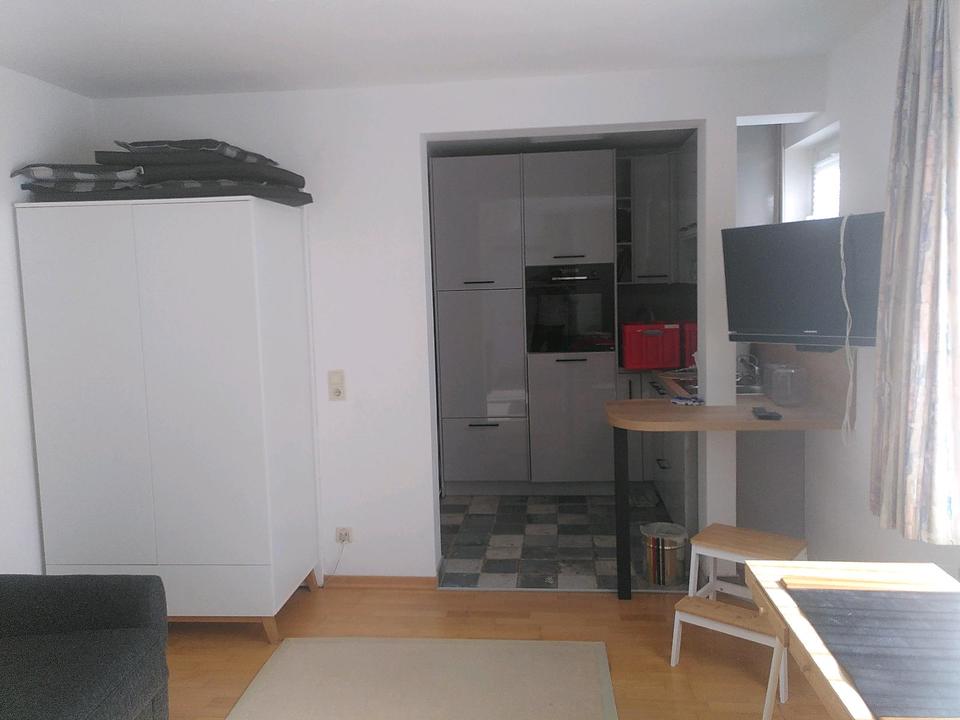 Thumbnail-möblierte 1-Zimmer-Wohnung für die Agritechnica 2025