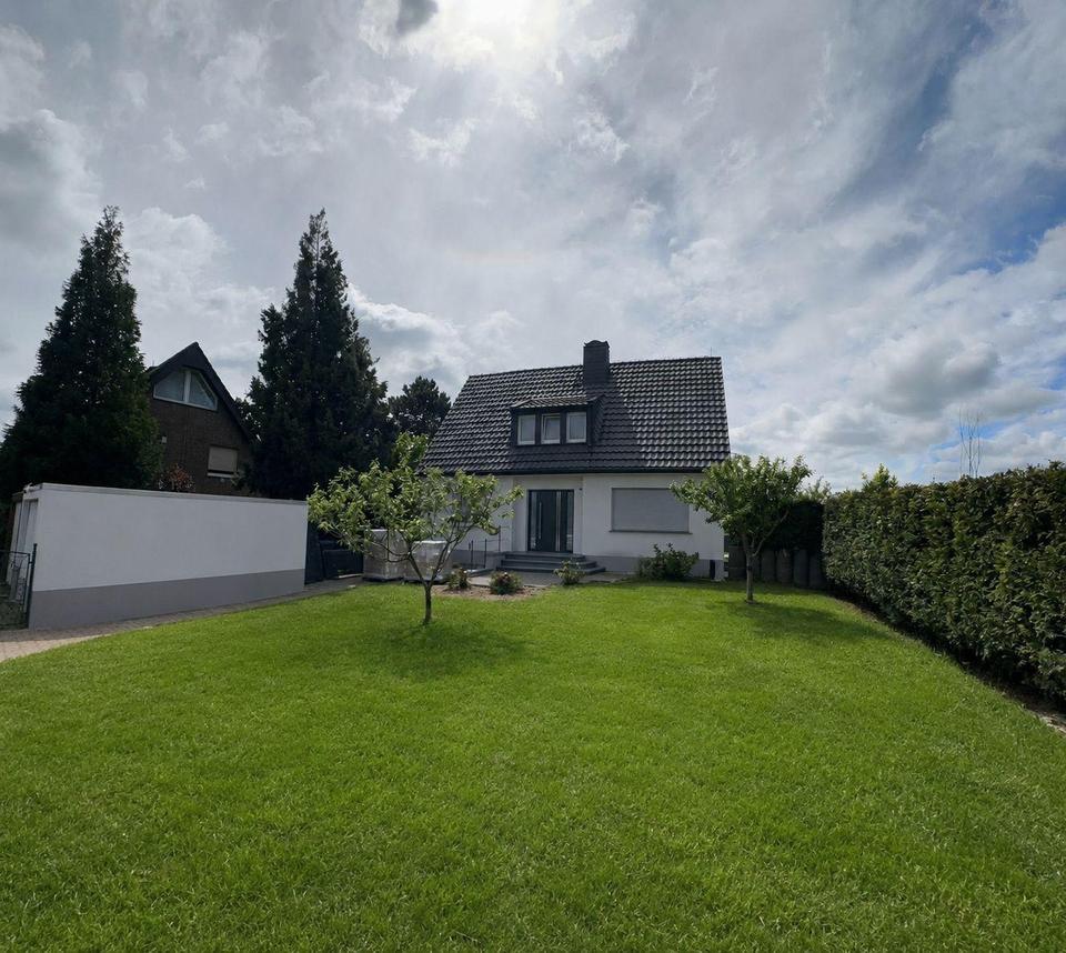 Thumbnail-Modernisiertes Einfamilienhaus in Moers- Schwafheim