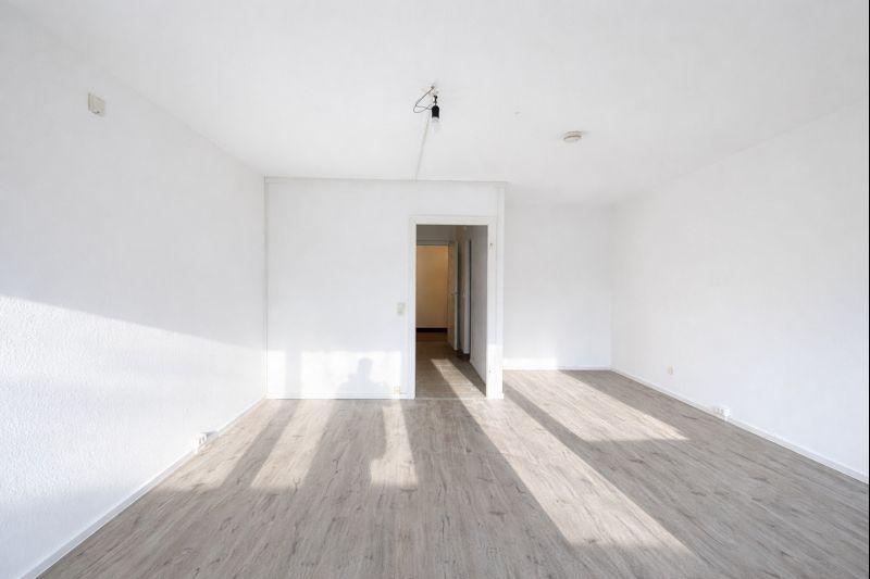 Thumbnail-Renovierte 1-Zimmer Wohnung sofort Bezugsfrei