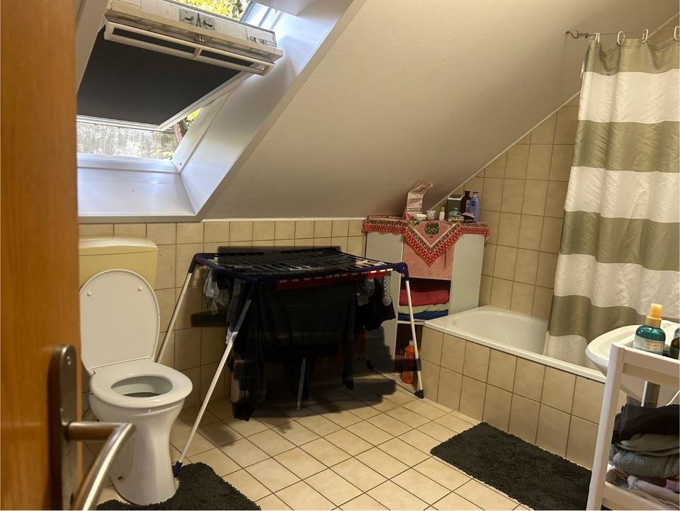 Thumbnail-56 qm , 3-Zimmer Wohnung, Unterislinger Weg, WG geeignet