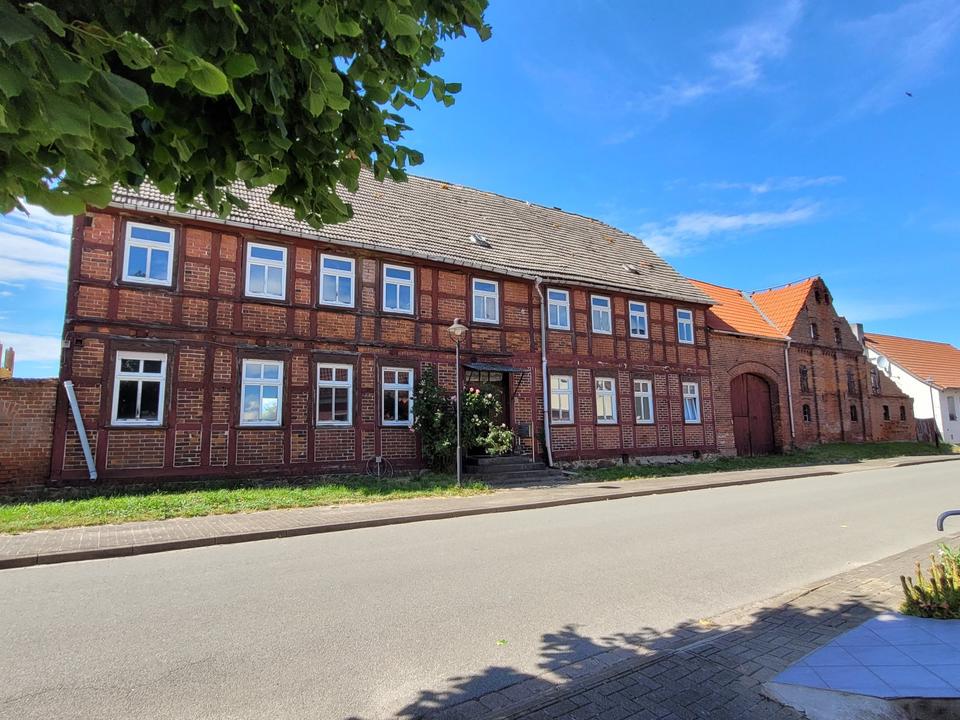 Thumbnail-Geräumiges, günstiges Bauernhaus in Kalbe (Milde) OT Wustrewe