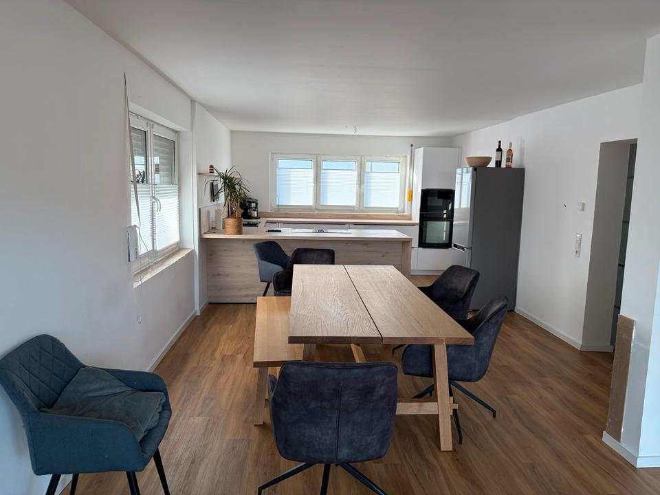 Thumbnail-Einfamilienhaus , 7 Zimmer und großer Garten - provisionsfrei