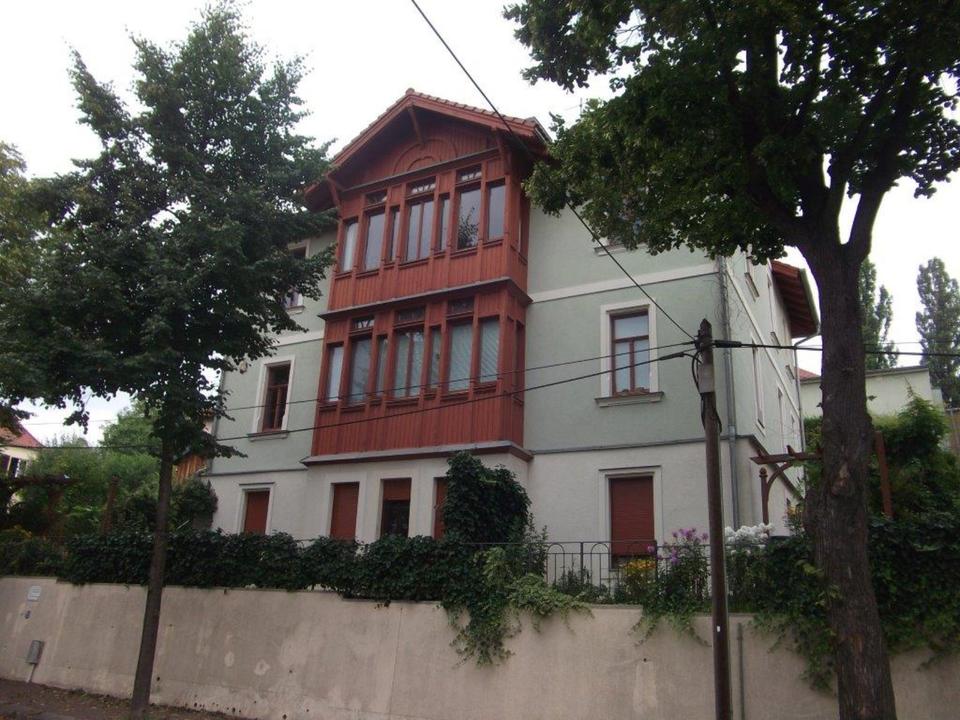 Thumbnail-2 Raumwohnung mit Terrasse und Blumengarten in einer Villa