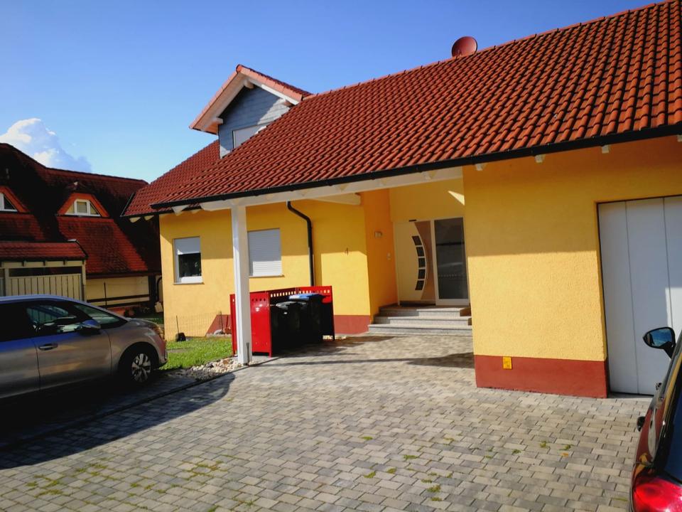 Thumbnail-Helle moderne 4 Zimmer-Whg. mit 3 Schlafräumen in Großwallstadt