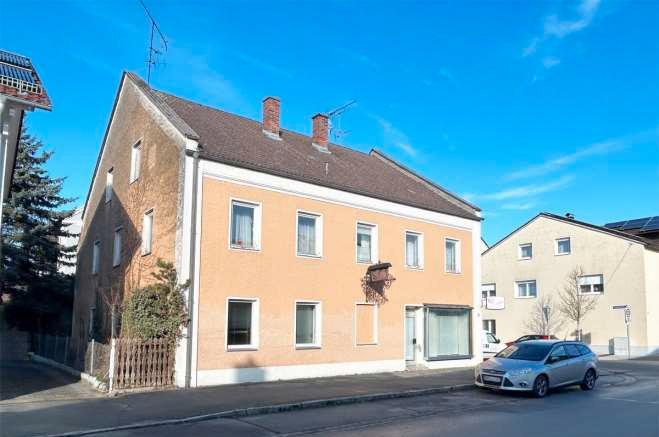 Thumbnail-Kernsanierung Plattling: bis zu 320 m² Wohnfläche möglich