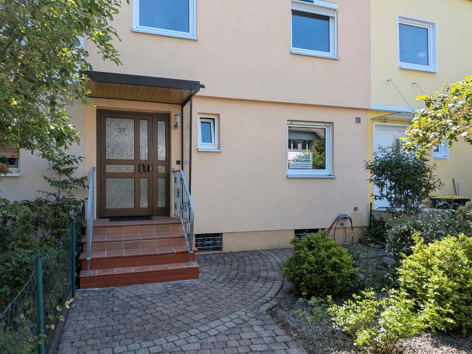 Thumbnail-Privatverkauf: Reihenmittelhaus in Nürnberg-Laufamholz