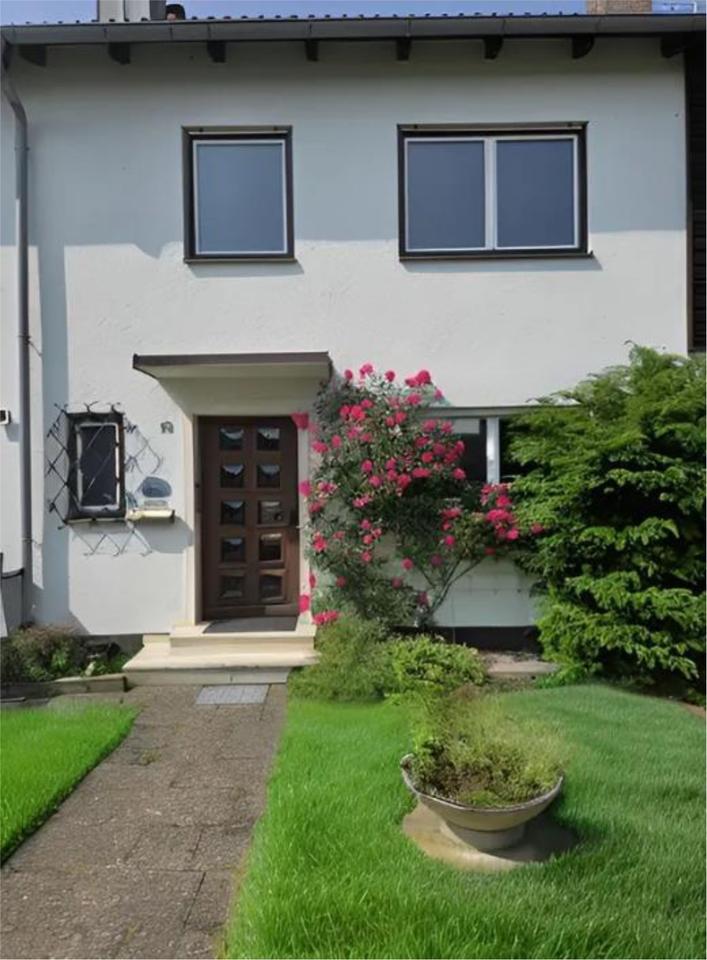 Thumbnail-Reihenmittelhaus in bester Lage mit Garage und Stellplatz