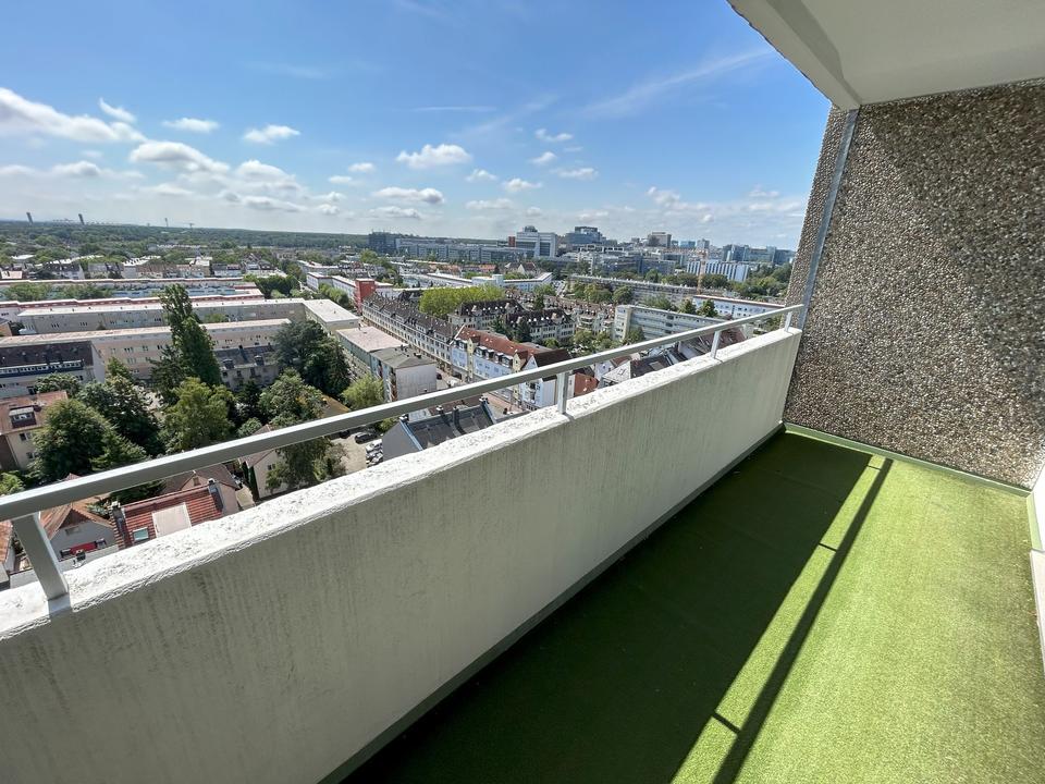 Thumbnail-NEW NEU - WG Zimmer in Frankfurt Share apartment room available in Frankfurt