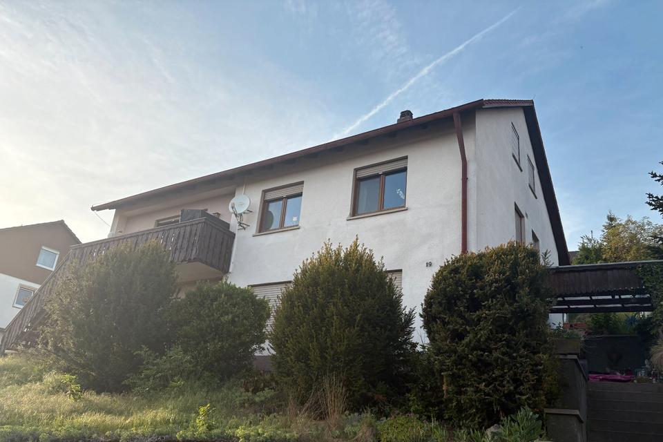 Thumbnail-Zweifamilienwohnhaus zu verkaufen