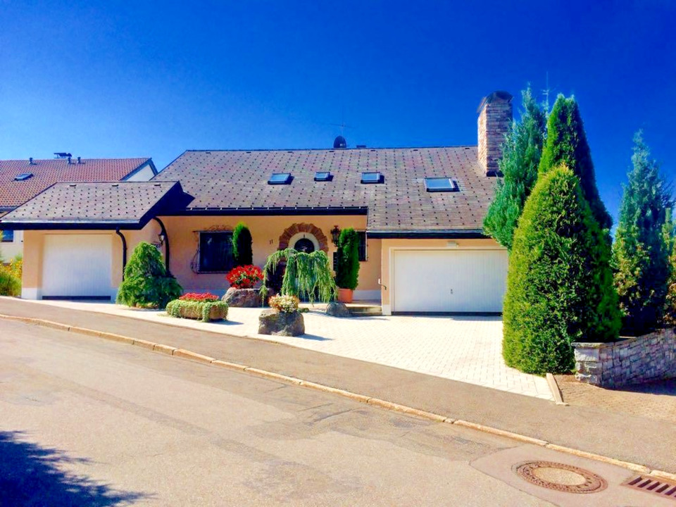 Thumbnail-Tolle Landhausvilla, in begehrter sonniger Waldrandlage gelegen.