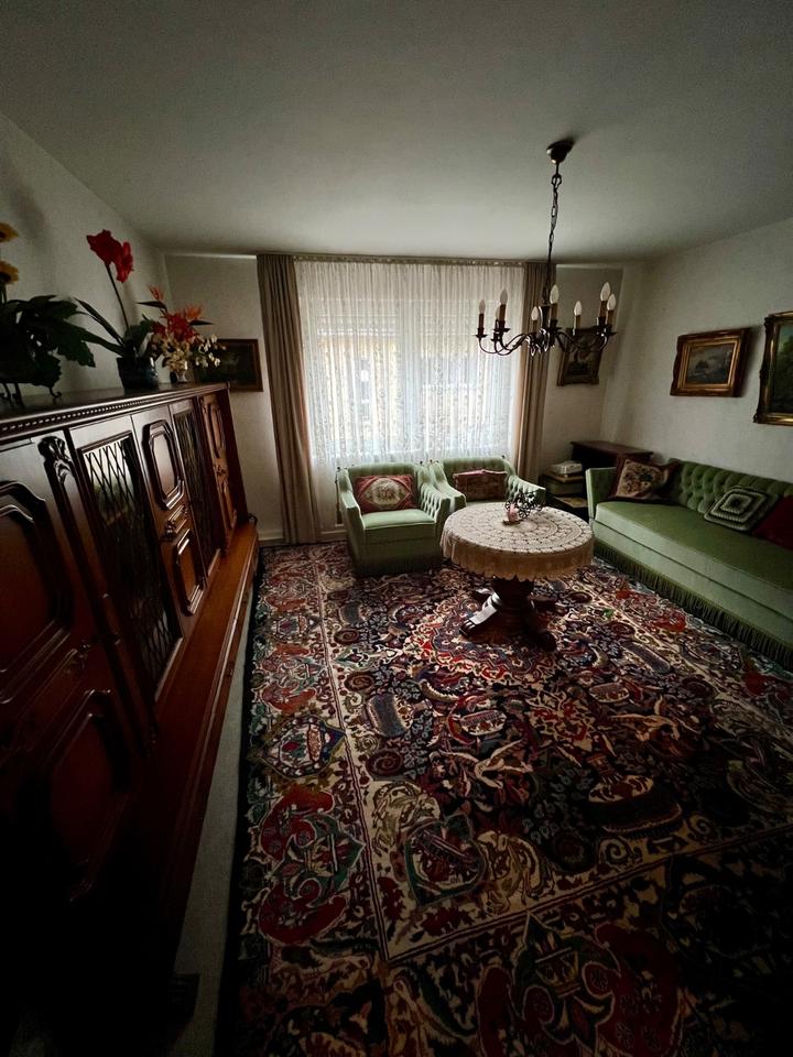 Thumbnail-Möblierte 2-Zi-Whg. mit Garage in Essen-RüttenscheidSüdviertel