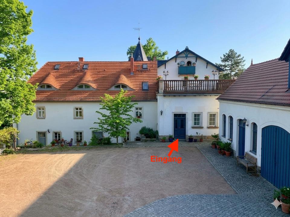 Thumbnail-Großzügige 3-Zimmer-Wohnung mit 2 Bädern & 2 Terrassen in Radebeul