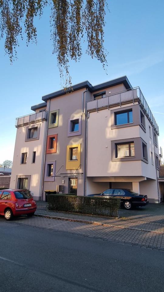 Thumbnail-Helle 2-Zi.-Wohnung mit Balkon, zentral & ruhig, voll möbliert