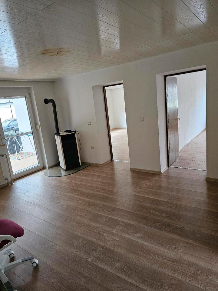 Thumbnail-Gepflegte 97 m² Erdgeschosswohnung in DHH – Kratau