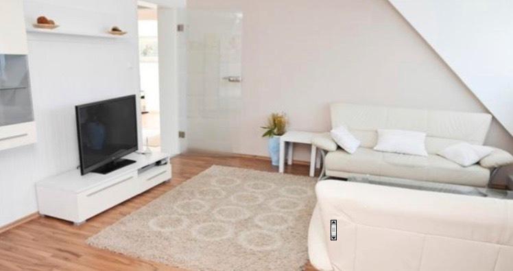 Thumbnail-Möblierte 3 Zimmer Wohnung Hannover BothfeldSahlkamp, ab April