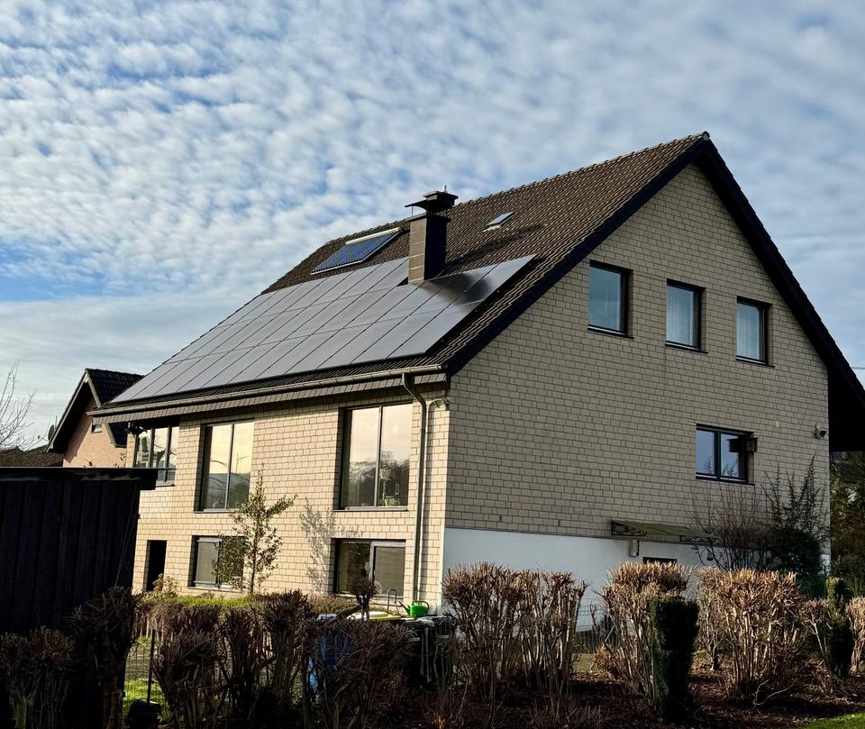 Thumbnail-Einfamilienhaus mit Einliegerwohnung in ruhiger Wohnlage