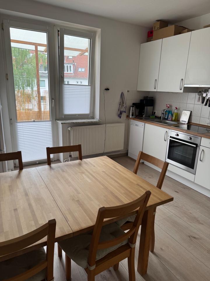 Thumbnail-Schöne 2-Zimmer-Wohnung m. Balkon u. EBK Hannover List
