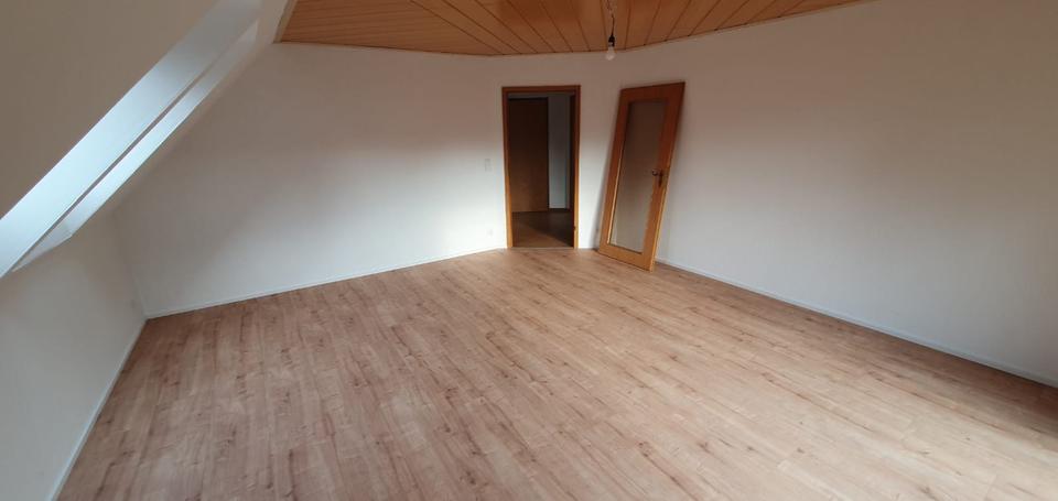 Thumbnail-3.5-Zimmer-Wohnung – neu saniert – mit Garten, befristet 2-3 Jahr