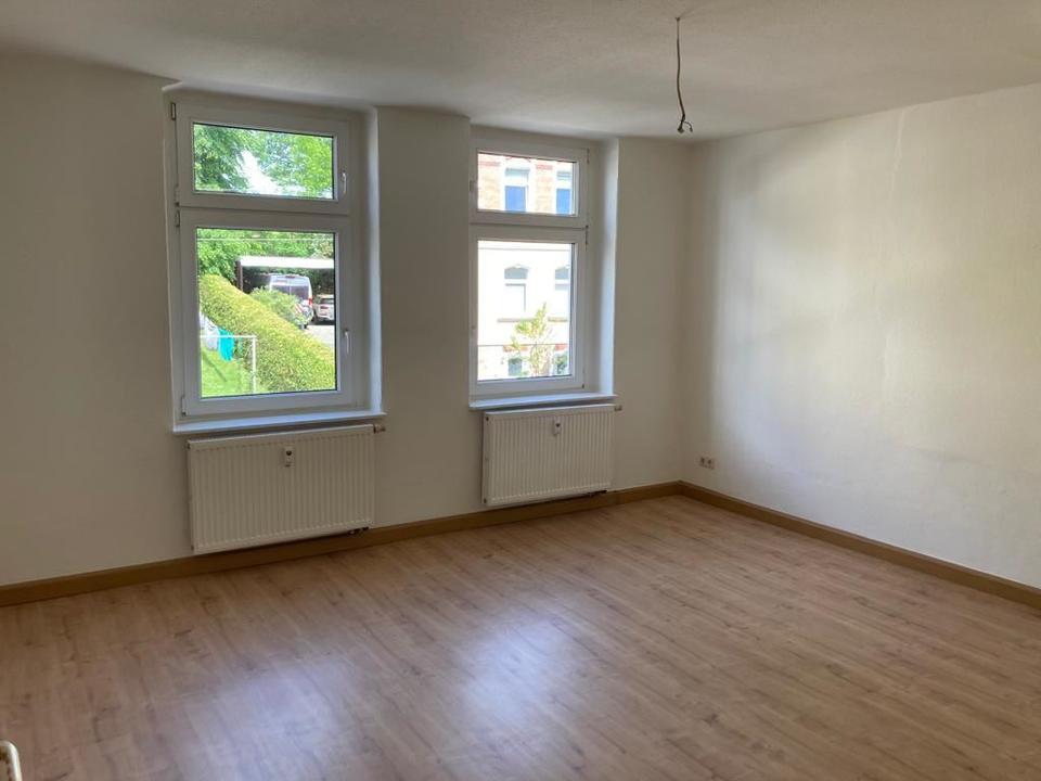 Thumbnail-*** Großzügige 2-Zimmer mit Laminat und Wanne in guter Lage!!! ***