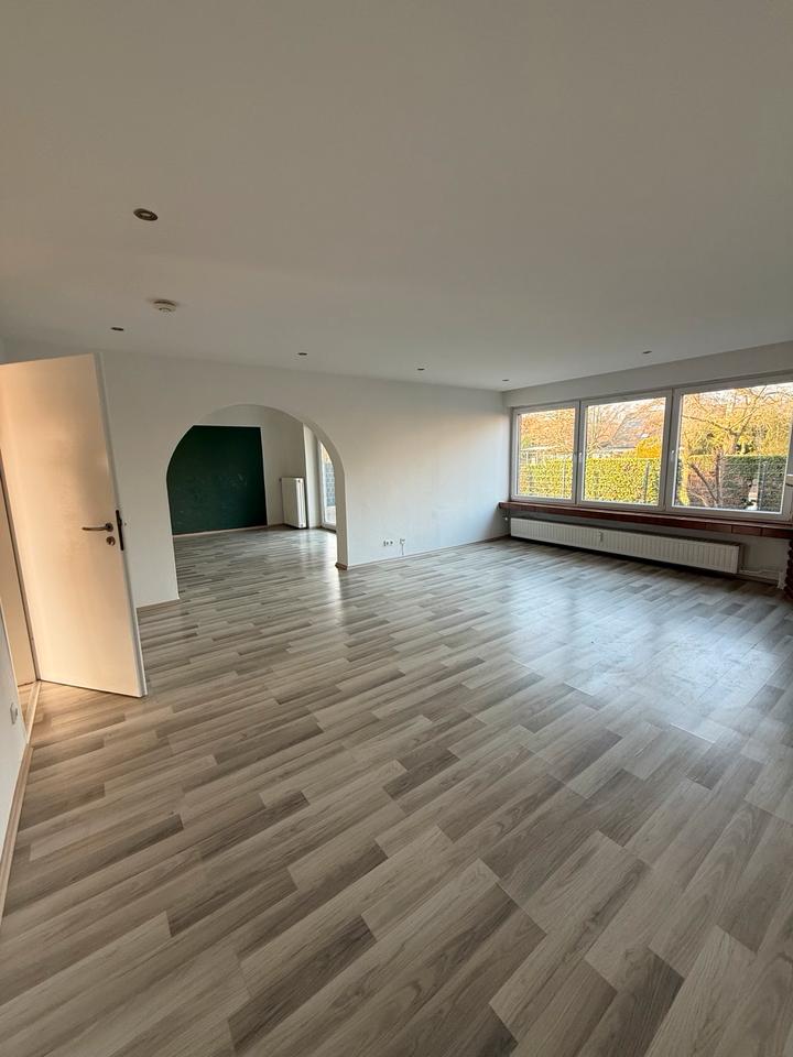 Thumbnail-Großzügige 107m2 Erdgeschosswohnung mit Garten, Wesel-Blumenkamp