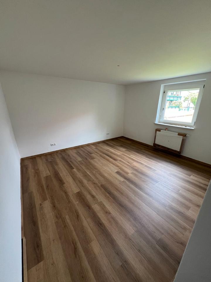 Thumbnail-3-Zimmer Wohnung: Erstbezug nach Komplettsanierung, mit Garten