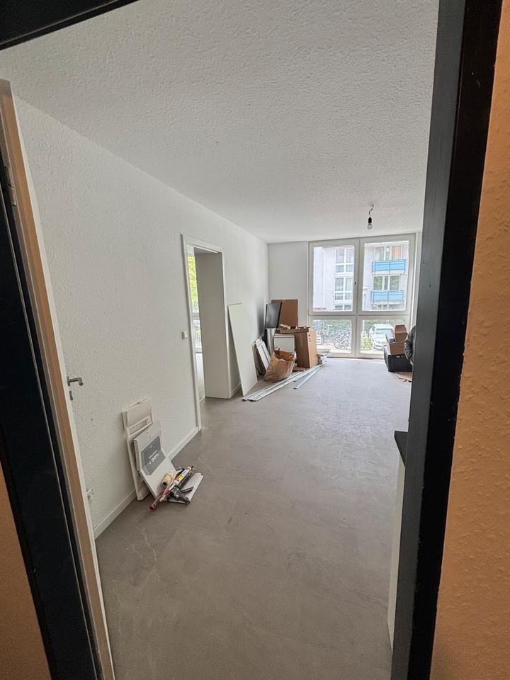 Thumbnail-Sanierte 2 Zimmer Wohnung, mit neuem Bad und Küche in H-Ahlem