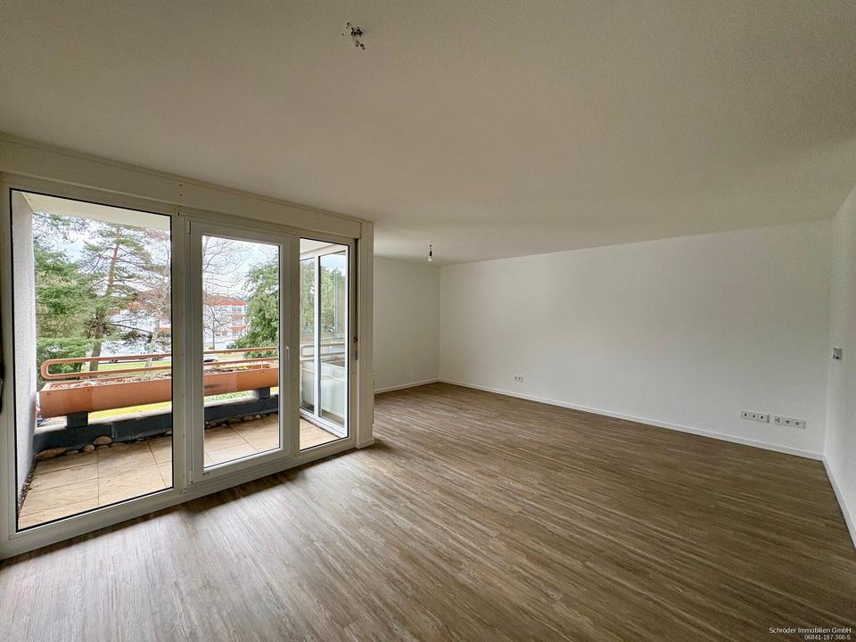 Thumbnail-Neu renovierte 3-Zimmer-Wohnung in HomburgErbach zu vermieten