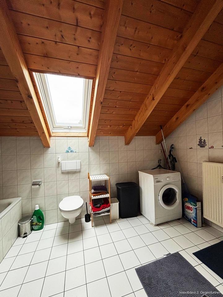 Thumbnail-2-Zimmer-Dachgeschoss-Wohnung in Lindbergmühle zu vermieten - frei ab 01.02.26