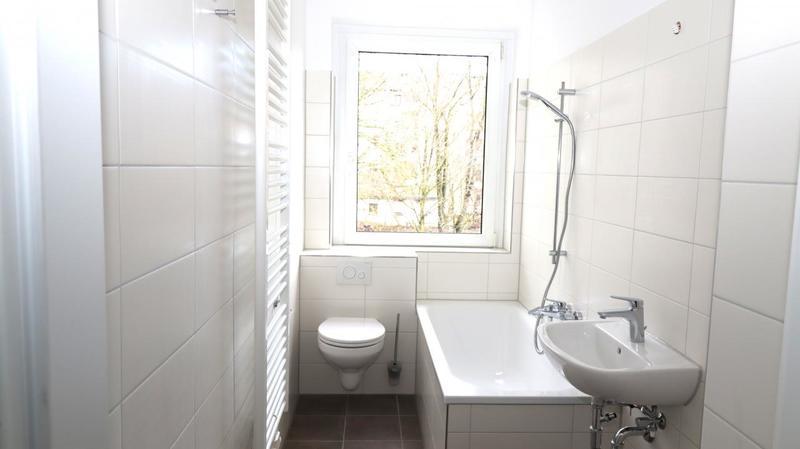 Thumbnail-Frisch RENOVIERT: 3-Zimmer auf Kaßberg: Gerhart-Hauptmann-Platz