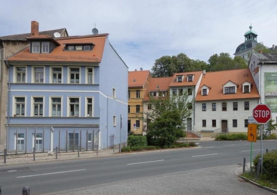 Thumbnail-Mehrfamilienhaus Weißenfels 3 Wohnung und 1 Gewerbe VOLL VERMIETE