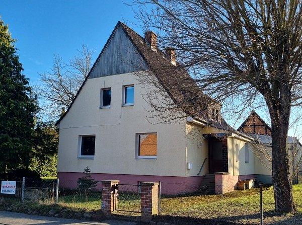 Thumbnail-Einfamilienhaus mit großer Garage und Nebengelaß in Salzwedel