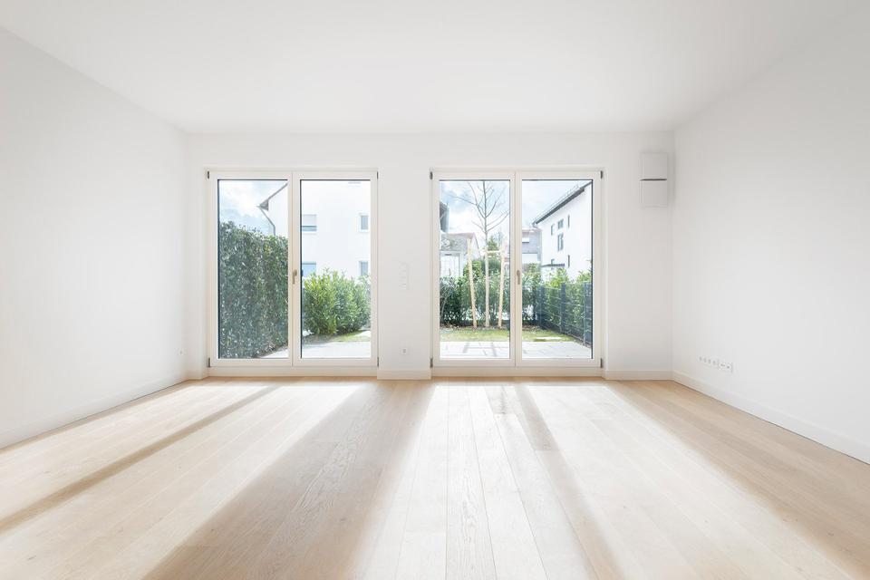 Thumbnail-2-Zimmer Erdgeschosswohnung mit Terrasse und eigenem Gartenanteil